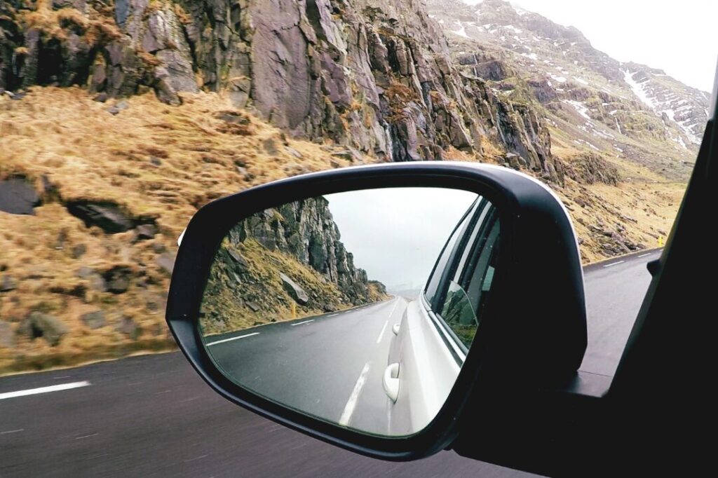 サイドミラーの合わせ方