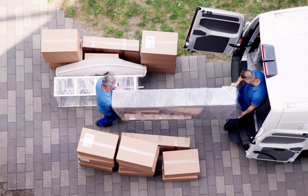 車検証の住所変更をスマホで簡単に！期限と罰則、知っておくべきデジタル手続きのポイント
